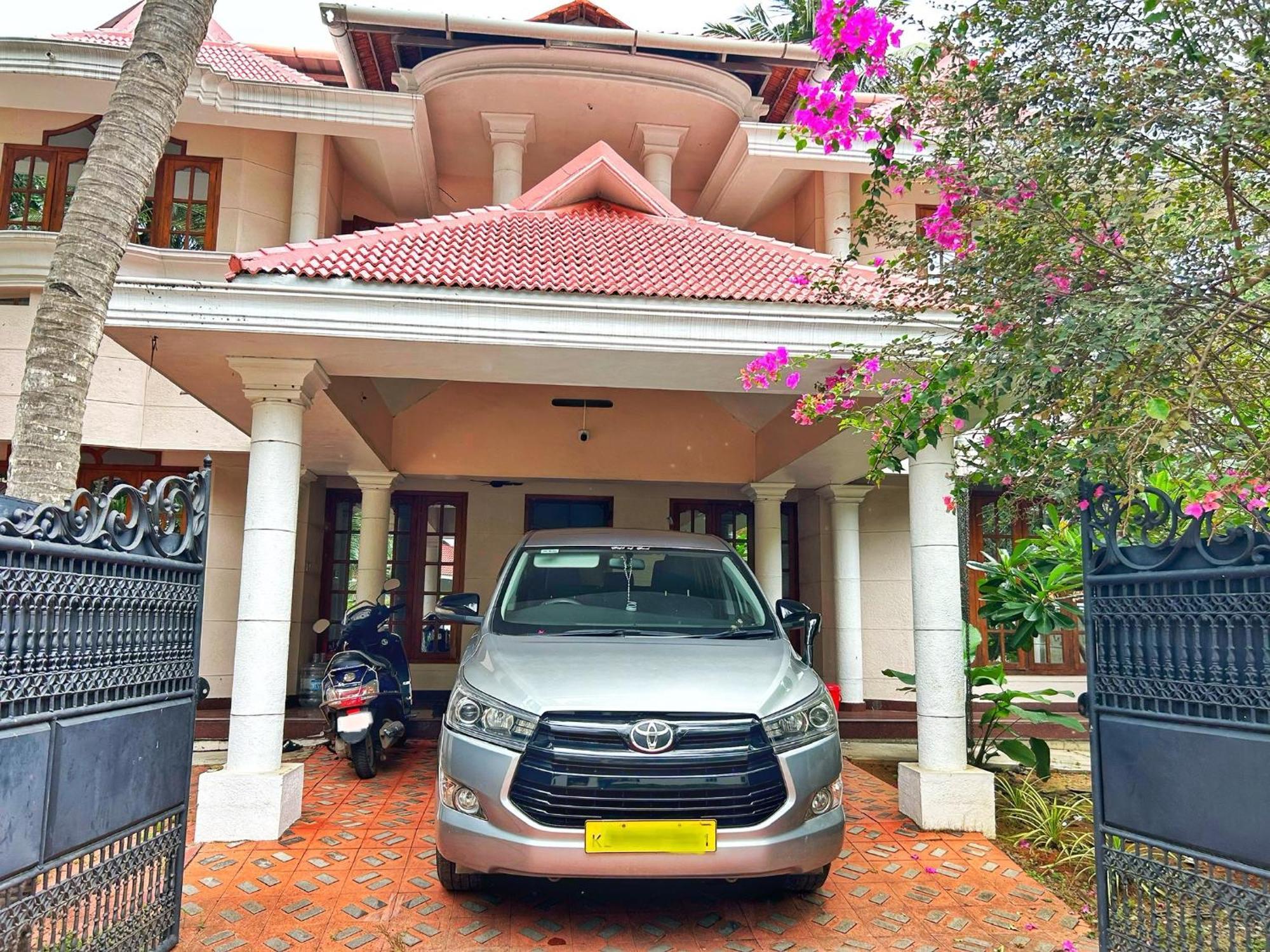 La Casa Trivandrum 4 Bhk Ac Luxury Villa At City Centre, Just 6 Kms To Airport Thiruvananthapuram Eksteriør billede