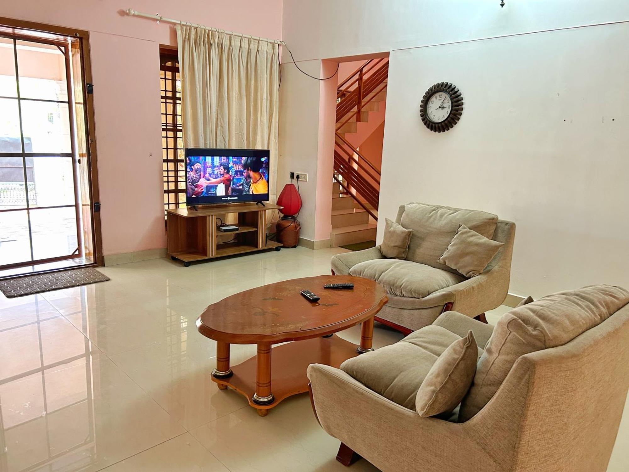 La Casa Trivandrum 4 Bhk Ac Luxury Villa At City Centre, Just 6 Kms To Airport Thiruvananthapuram Eksteriør billede