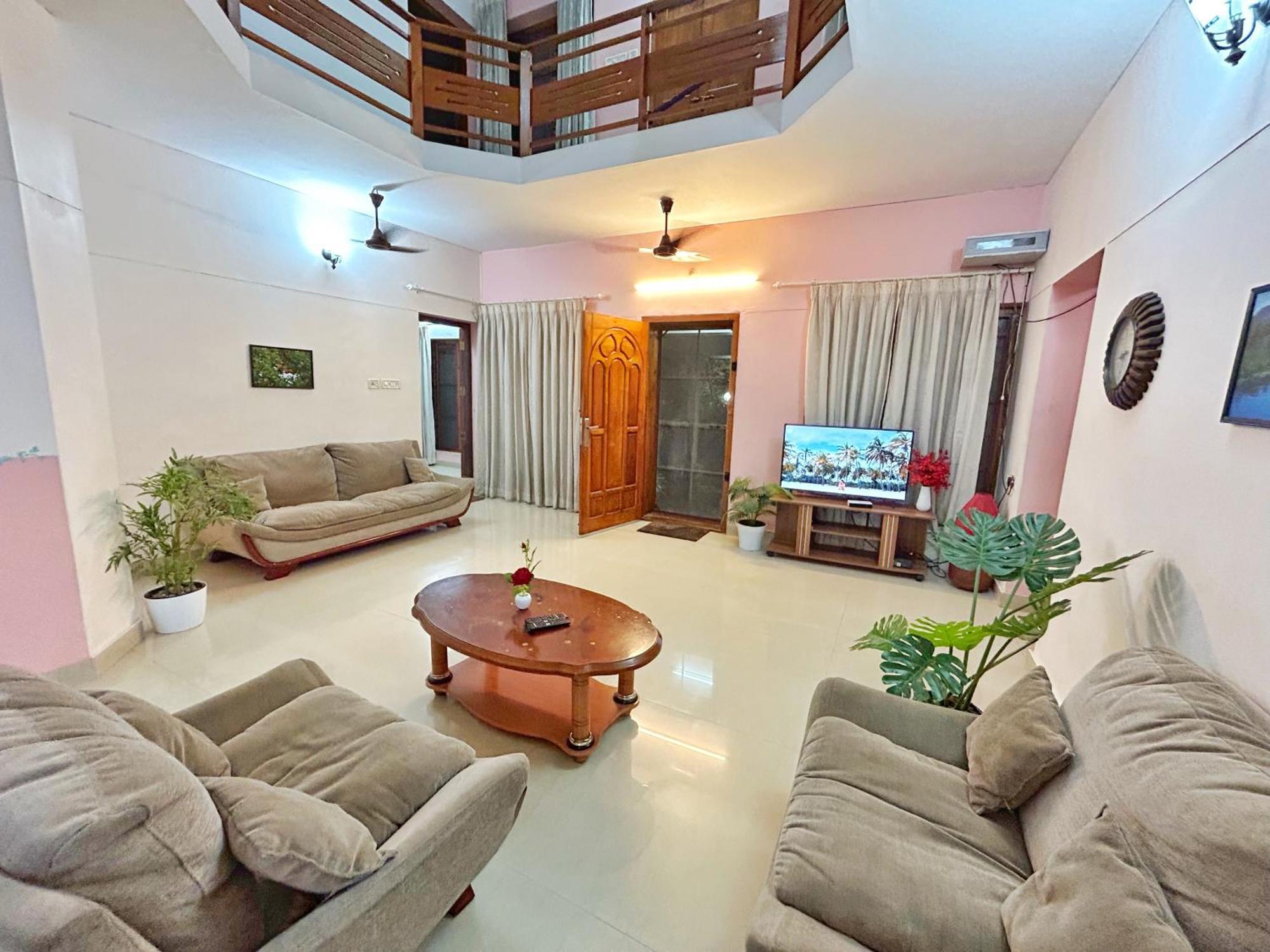 La Casa Trivandrum 4 Bhk Ac Luxury Villa At City Centre, Just 6 Kms To Airport Thiruvananthapuram Eksteriør billede